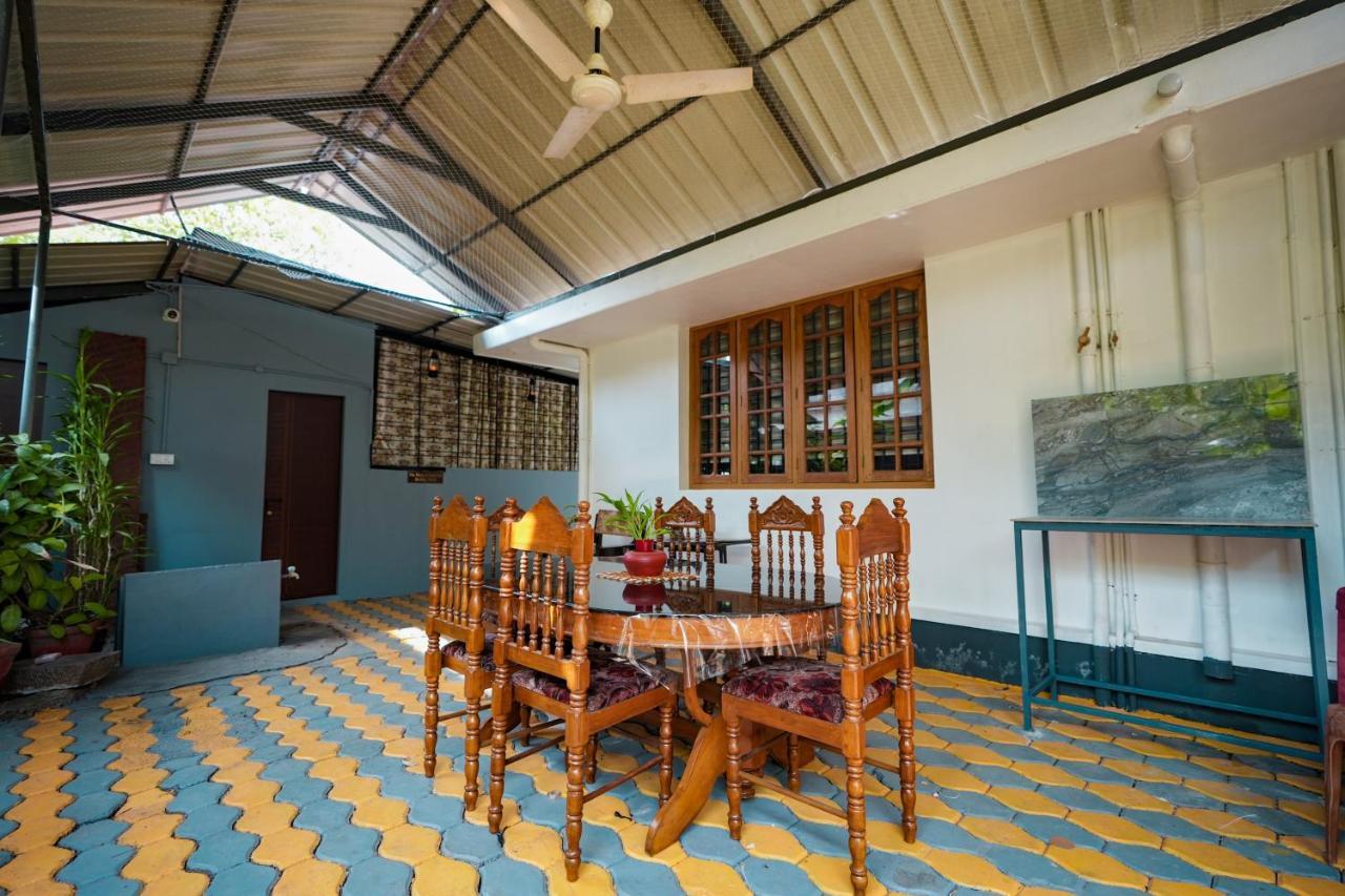 Parudeesa - Heavenly- Luxurious Palace Look-Near Cbd - Kerala - India With Breakfast Kāladi Exteriör bild