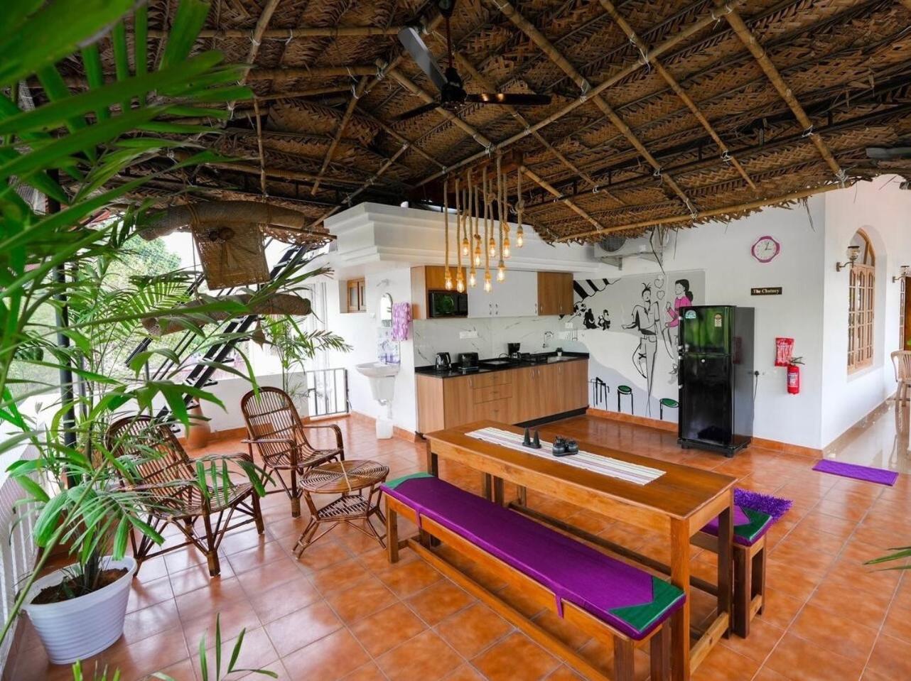 Parudeesa - Heavenly- Luxurious Palace Look-Near Cbd - Kerala - India With Breakfast Kāladi Exteriör bild